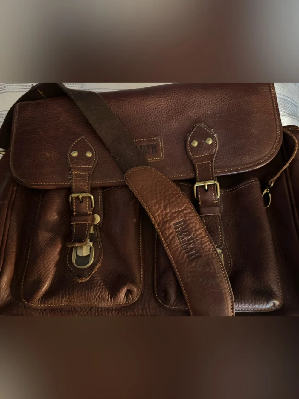 Duluth Trading Leather Messenger Bag - Brown